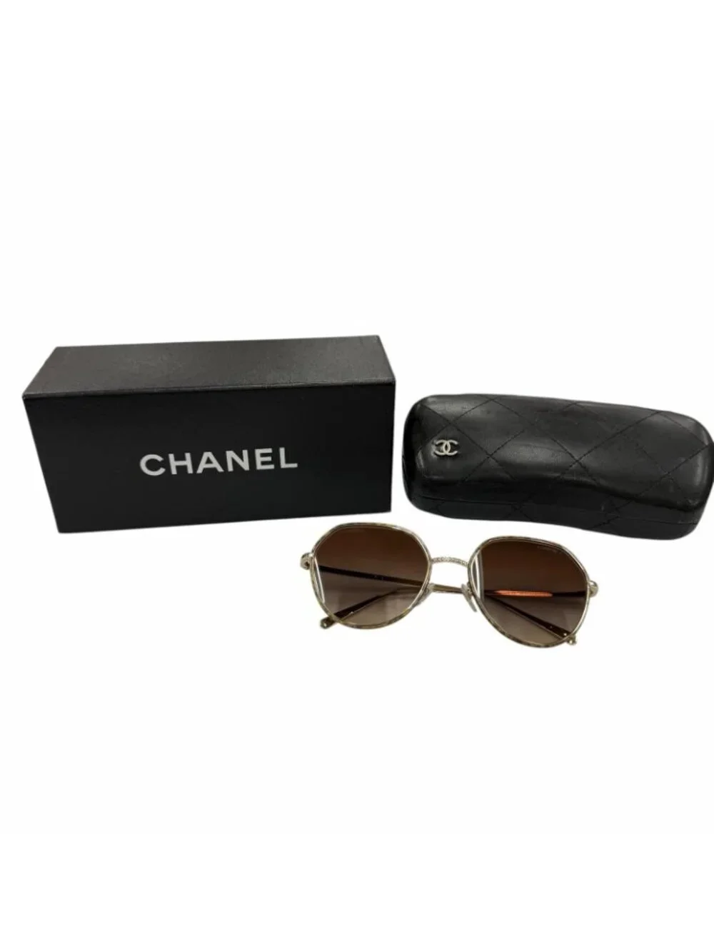 Chanel CC Logo Sunglasses Gold Brown Gradient 55 19 Demo Lens Eyewear